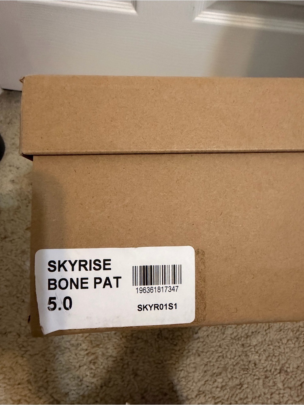 Steve Madden Skyrise Platform Pump, Size 5, Bone Patent - Picture 6 of 6